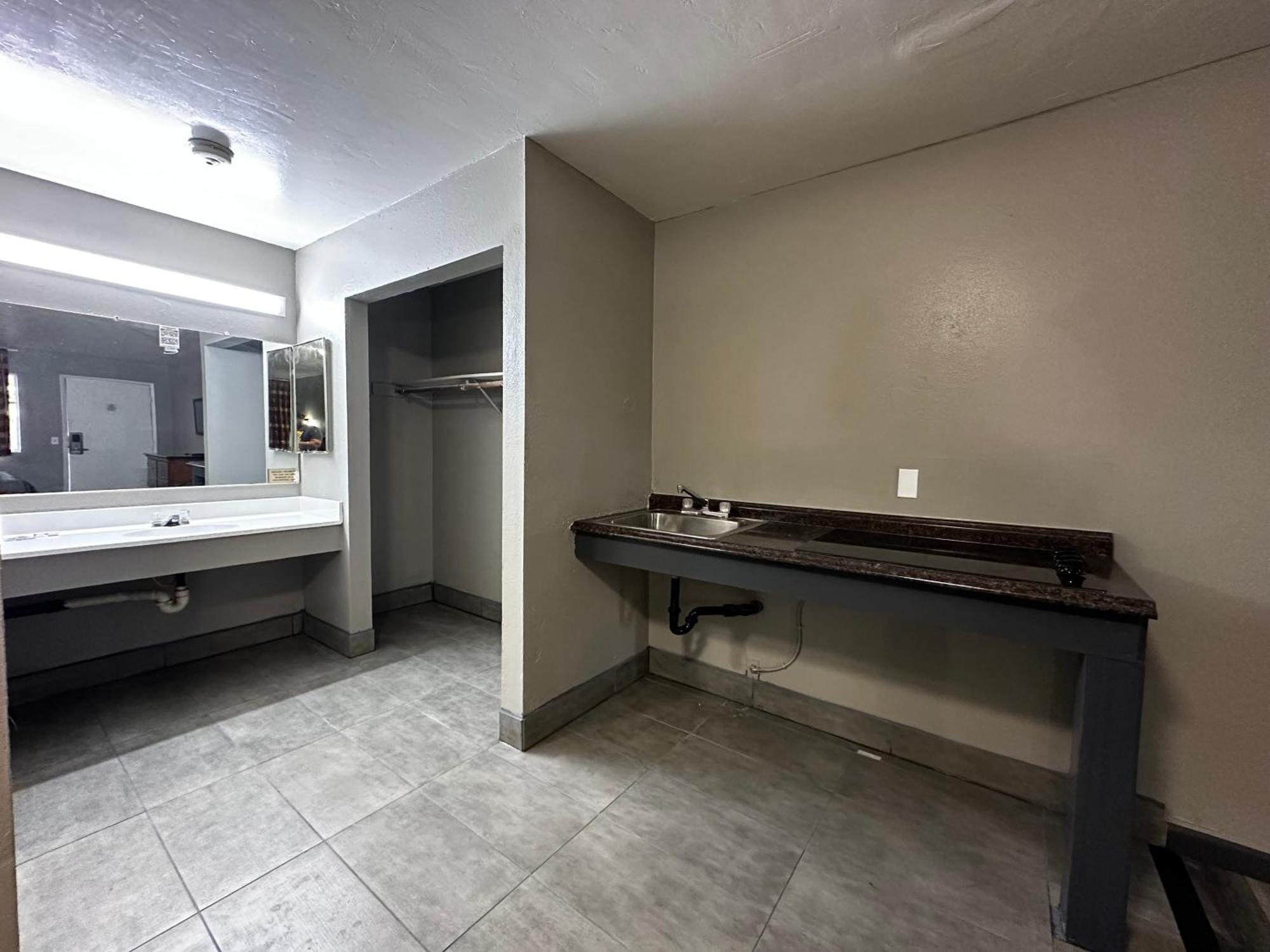 Motel Sunpark & 2*